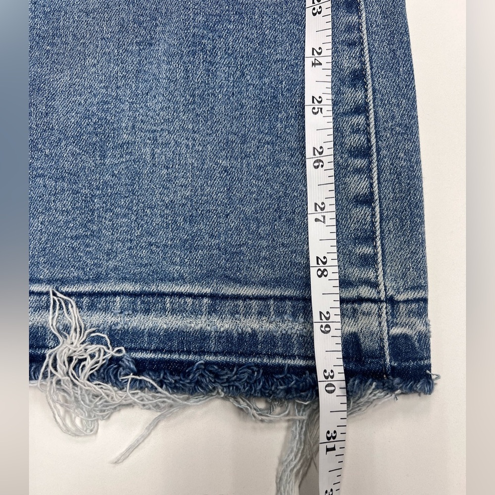 Classic High-Rise Light Blue Distressed Women's Jeans - Picture 10 of 11